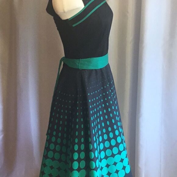 50’s style dress in size 9 by RUBY ROX - Picture 8 of 15